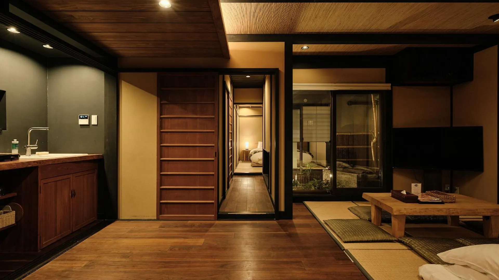 京都市 紡 西洞院花屋町ヴィラ 日本