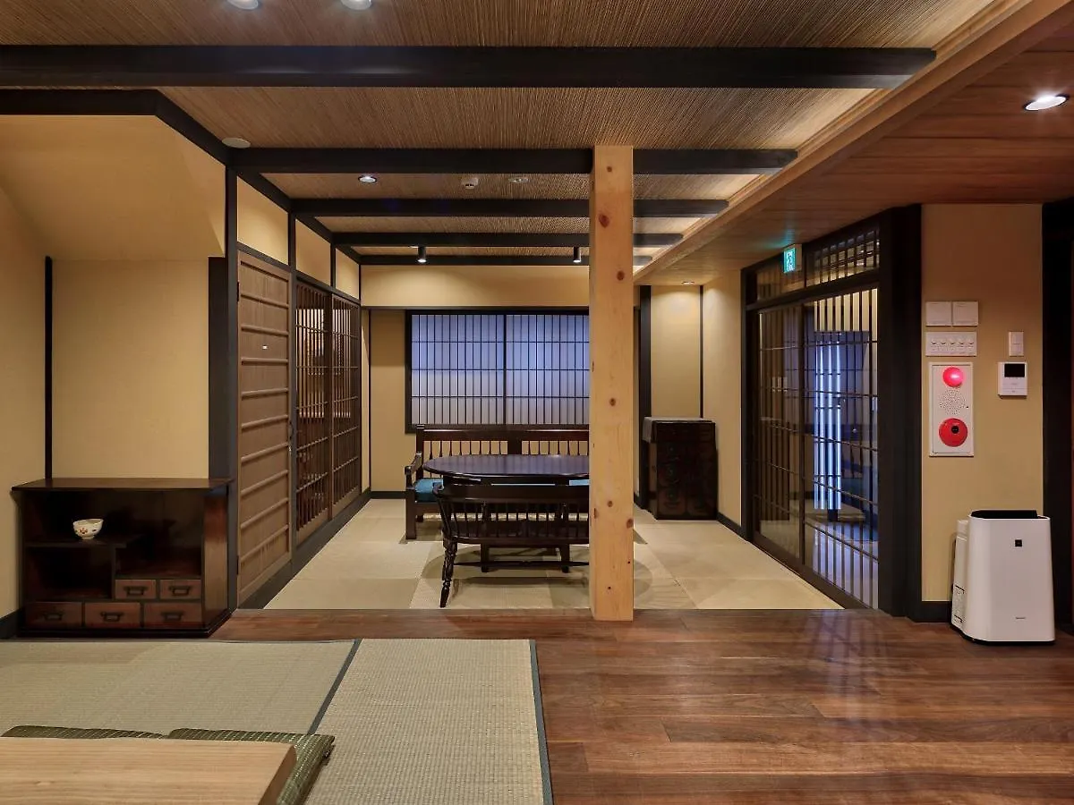Villa Tsumugi Nishinotoinhanayacho Kyoto Japan