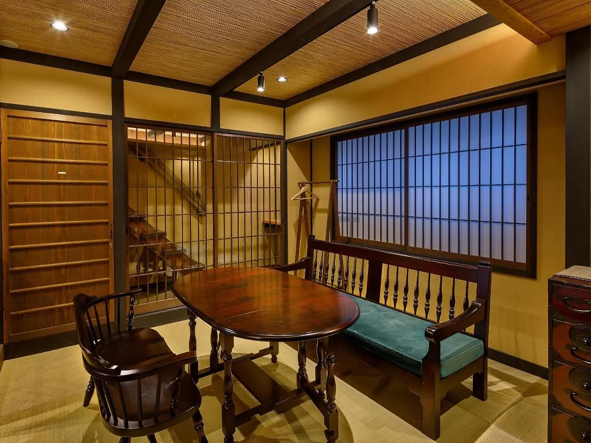 Tsumugi Nishinotoinhanayacho Kyoto