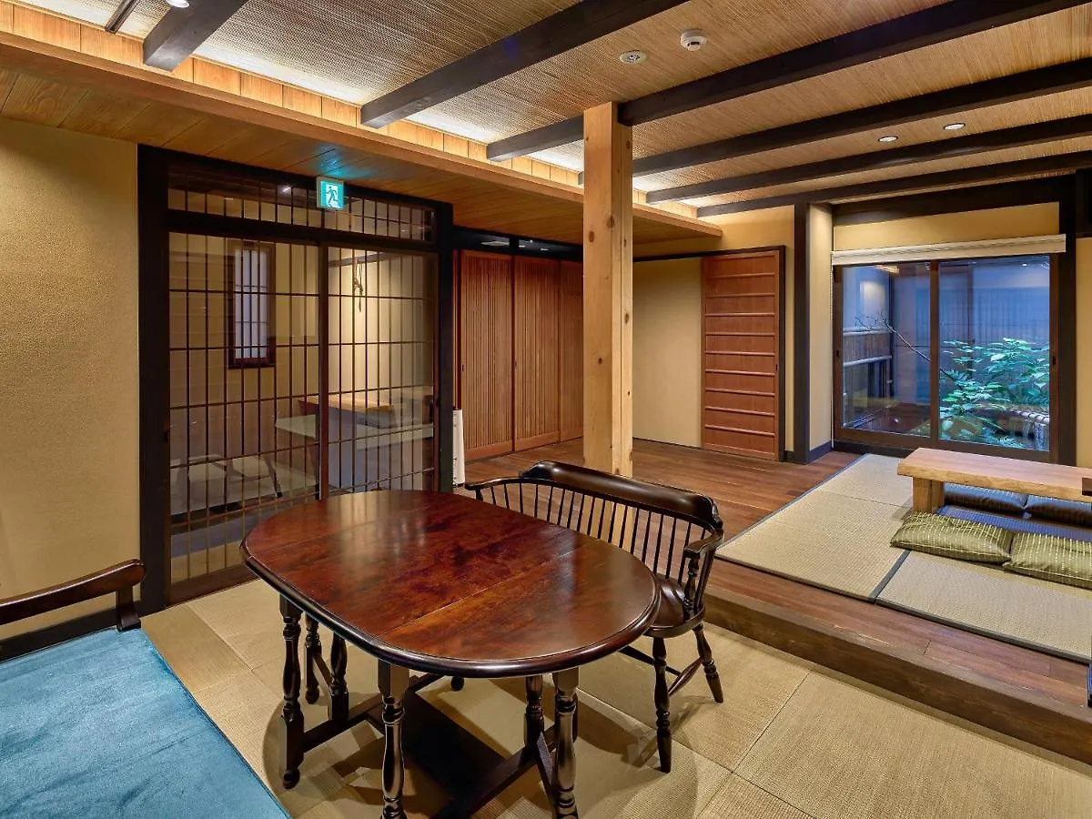 Tsumugi Nishinotoinhanayacho Kyoto Villa