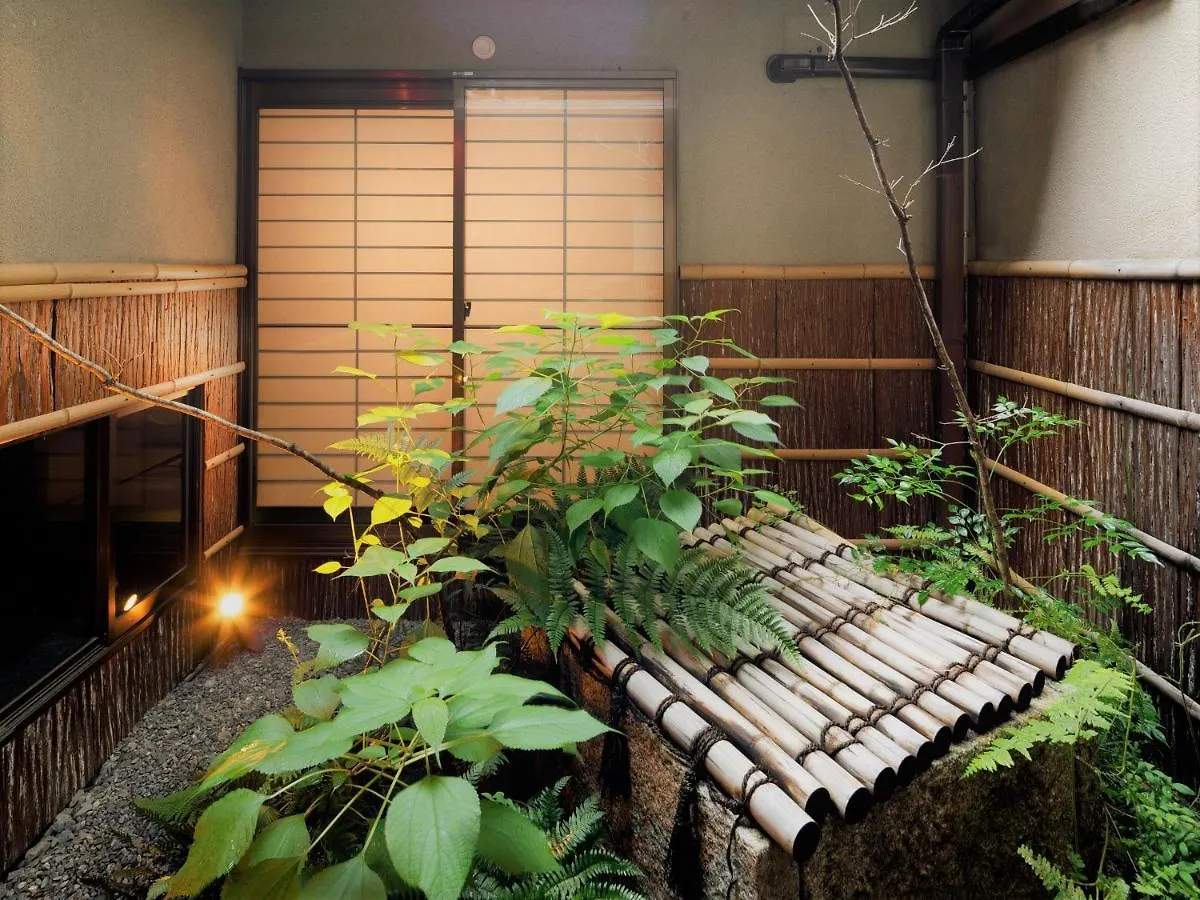 Tsumugi Nishinotoinhanayacho Kyoto 0*,  Japan