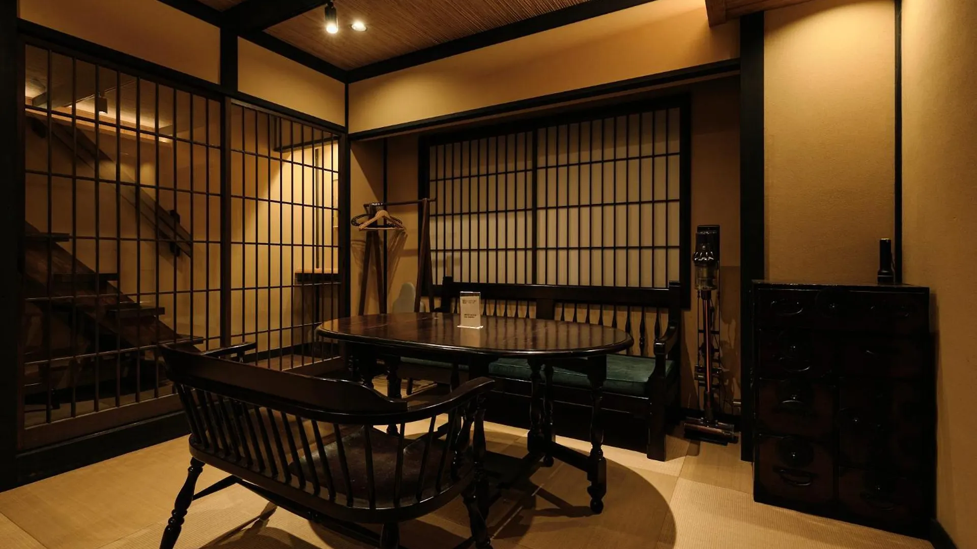 Tsumugi Nishinotoinhanayacho Kyoto 0*,  Japan